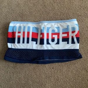 TOMMY HILFIGAR BANDEAU TOP